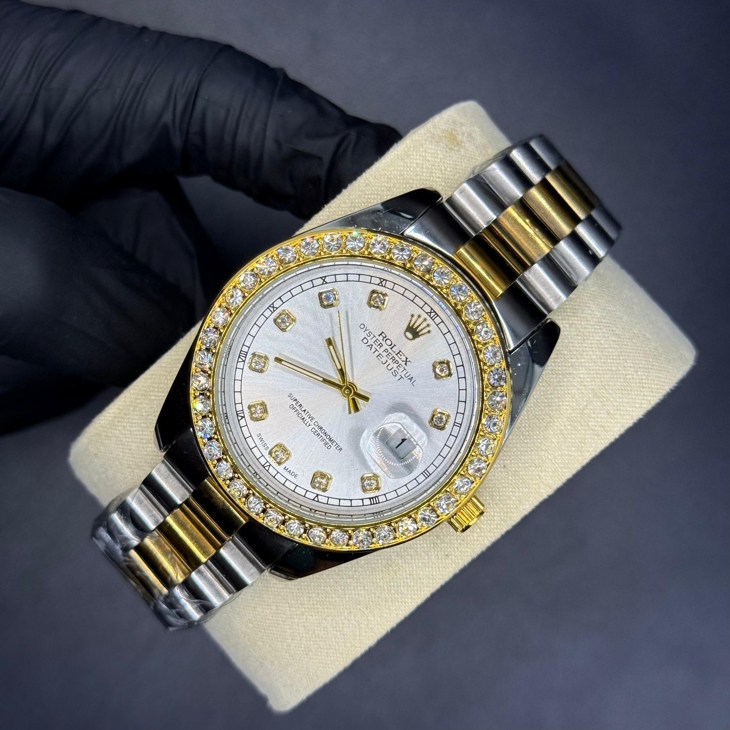 Rolex oyster perpetual truetone with white dial with date